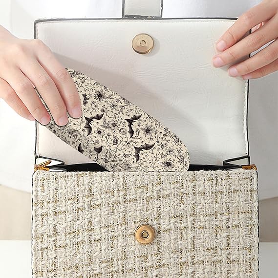Vintage Floral Hard Shell Eyeglass Case – Elegant Metal Glasses Holder with Magnetic Closure and Soft Lining, for Sunglasses, Reading Glasses, Eyewear